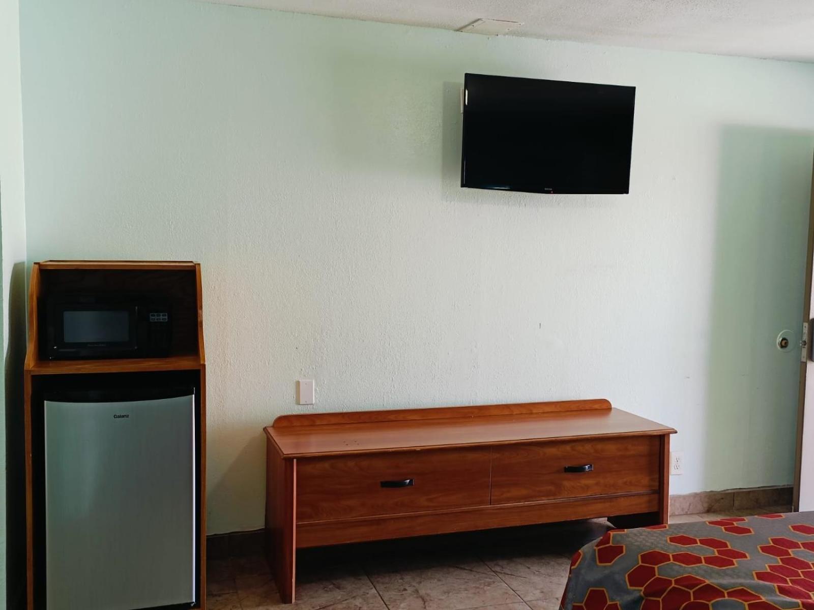 Budget Inn By Oyo Edinburg Hwy 281 Esterno foto